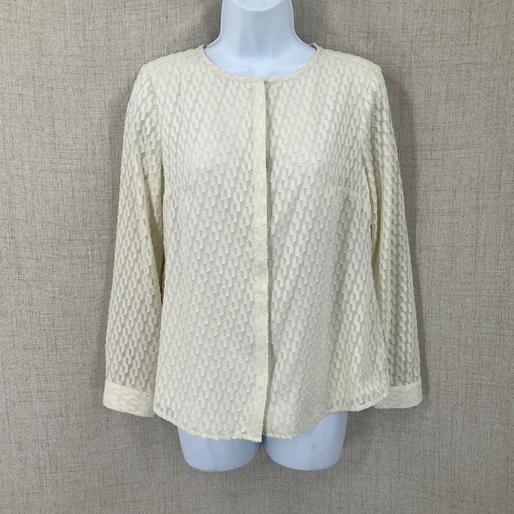 Talbots Blouse Women 4 Cream Textured Geometric Classic Minimalist Long Sleeve